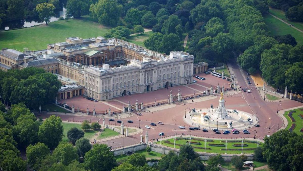 Istana Buckingham dalam Media dan Populeritasnya