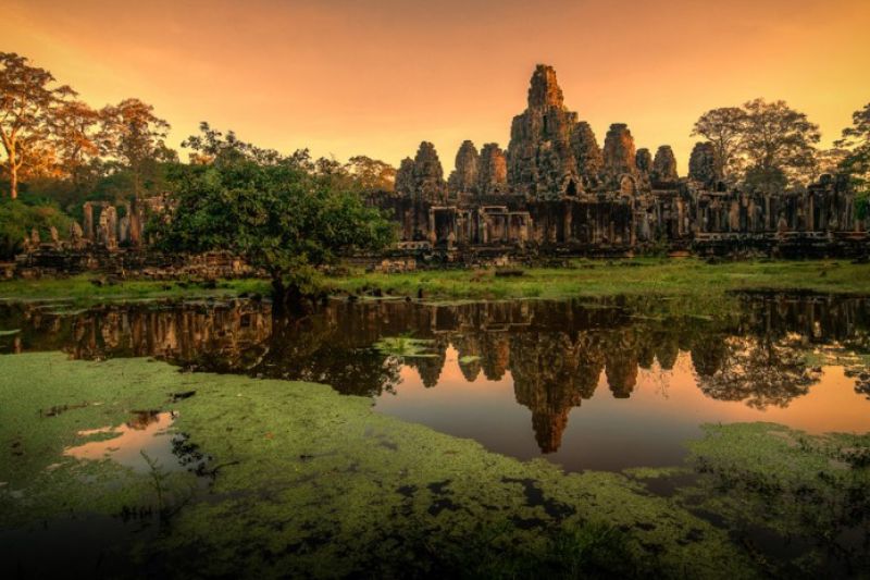 Pengalaman Mengunjungi Kuil Bayon