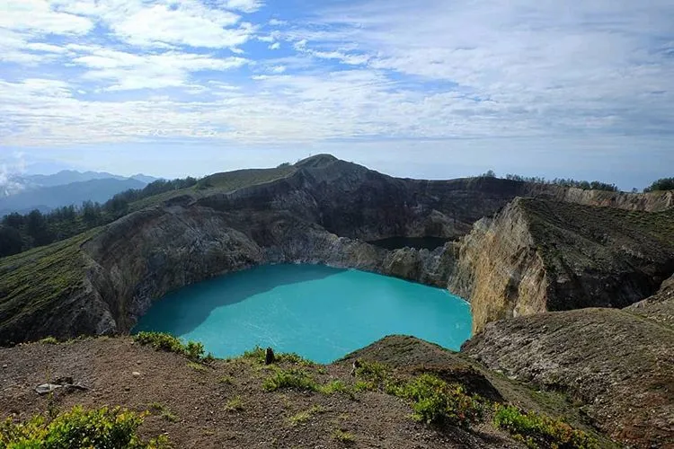 Danau Warna