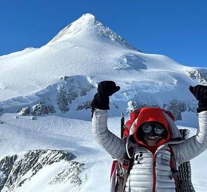 Gunung Vinson: Keindahan yang Harus Dijaga untuk Generasi Mendatang