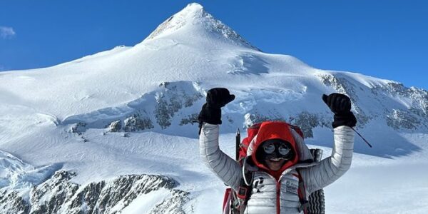 Gunung Vinson: Keindahan yang Harus Dijaga untuk Generasi Mendatang