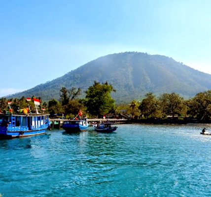 Pulau Sebuku