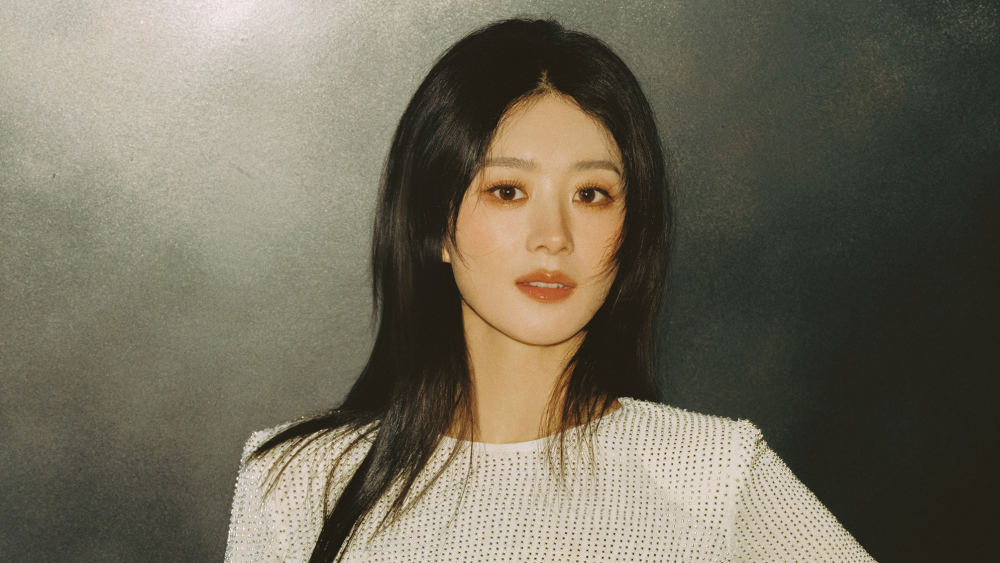 Pesona Zhao Liying yang Dinilai Berbeda