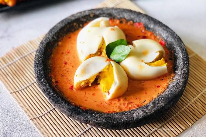 Pecak Telur
