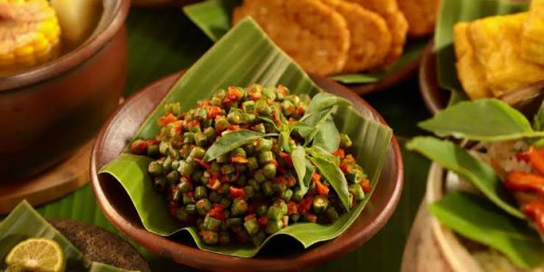 Pencok Kacang Panjang